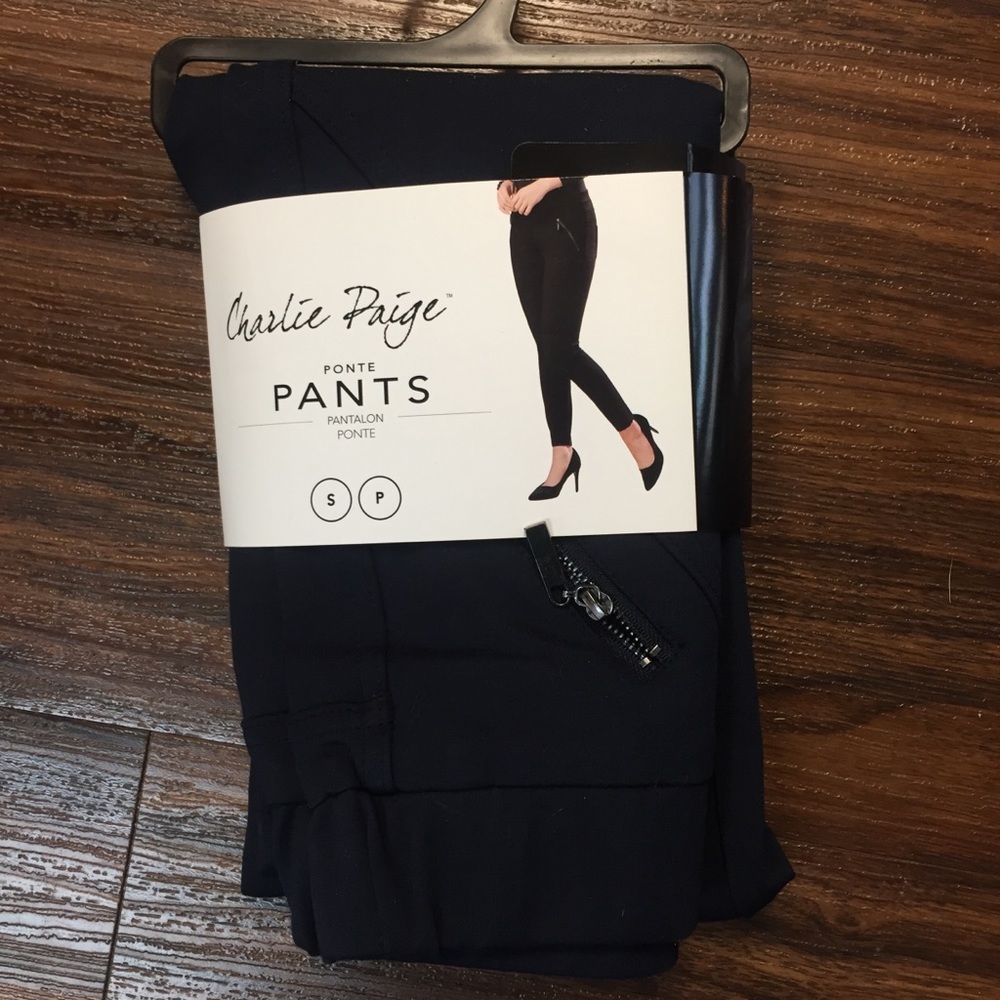 Charlie Paige leggings